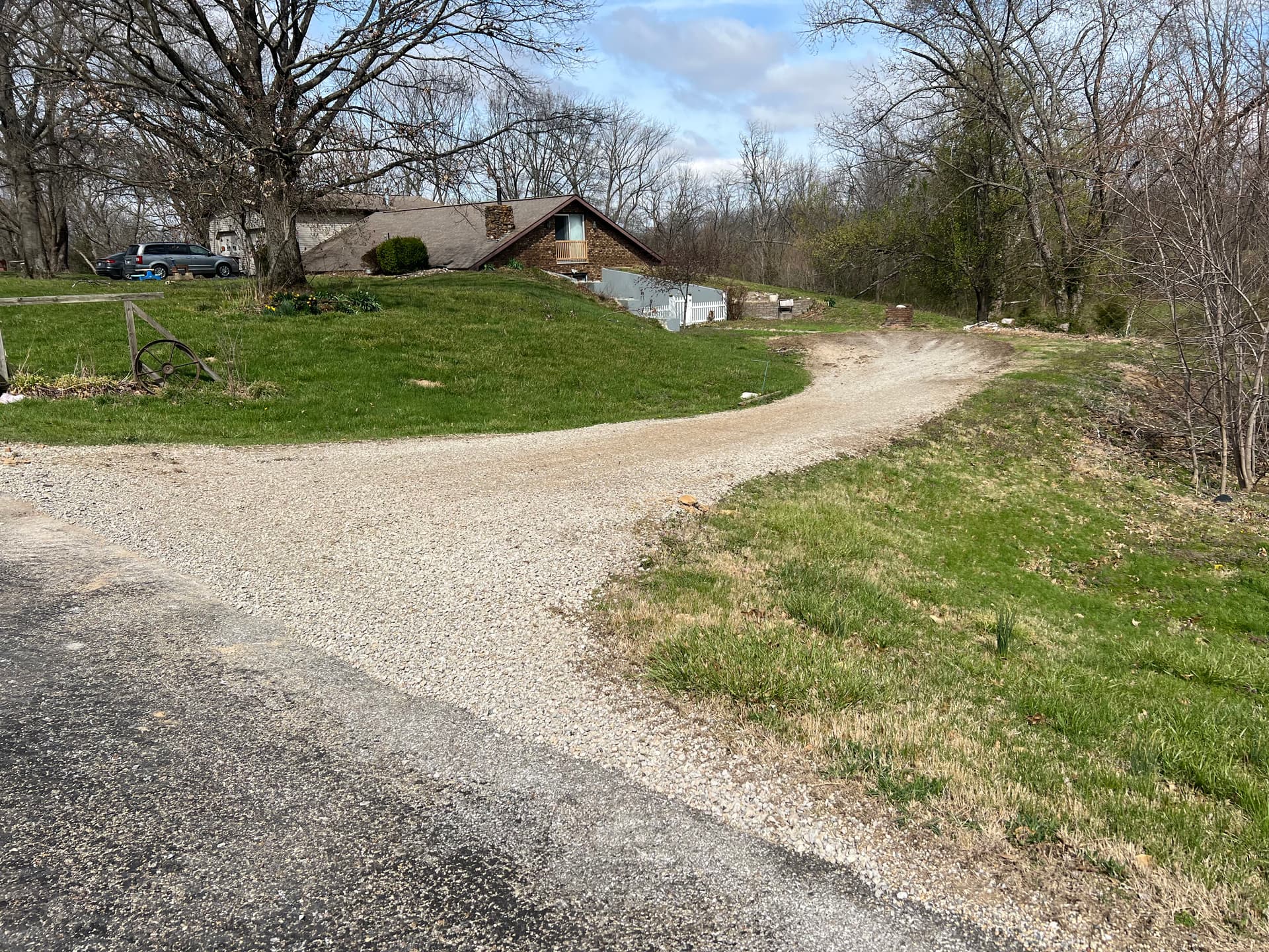 Gallery photos for Gravel Driveway Regraded to Fix Washout and Standing Water: Image #1