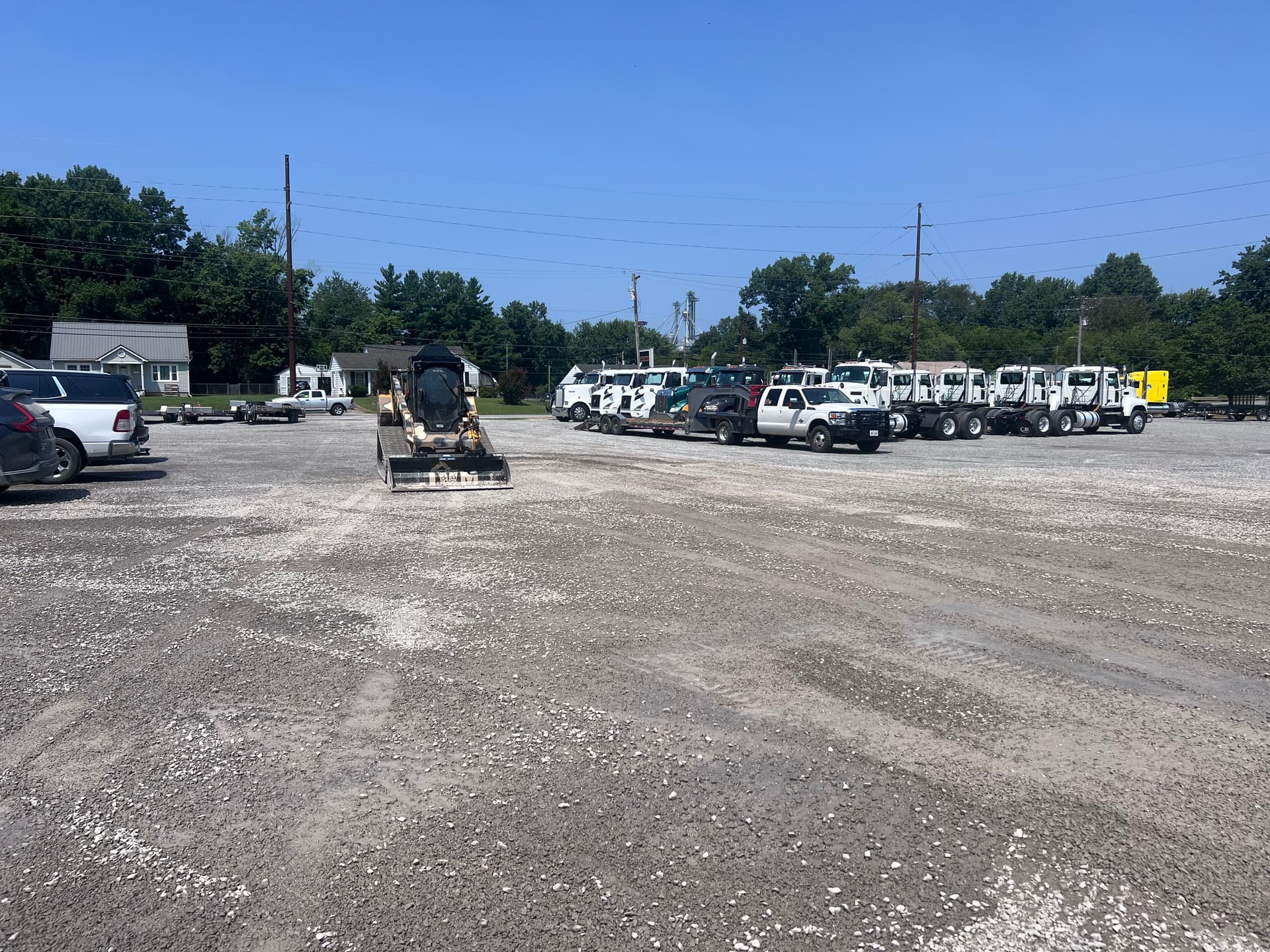 Gallery photos for Gravel Lot Grading and Drainage Fix for Vaughan Equipment in Wayne County IL: Image #3