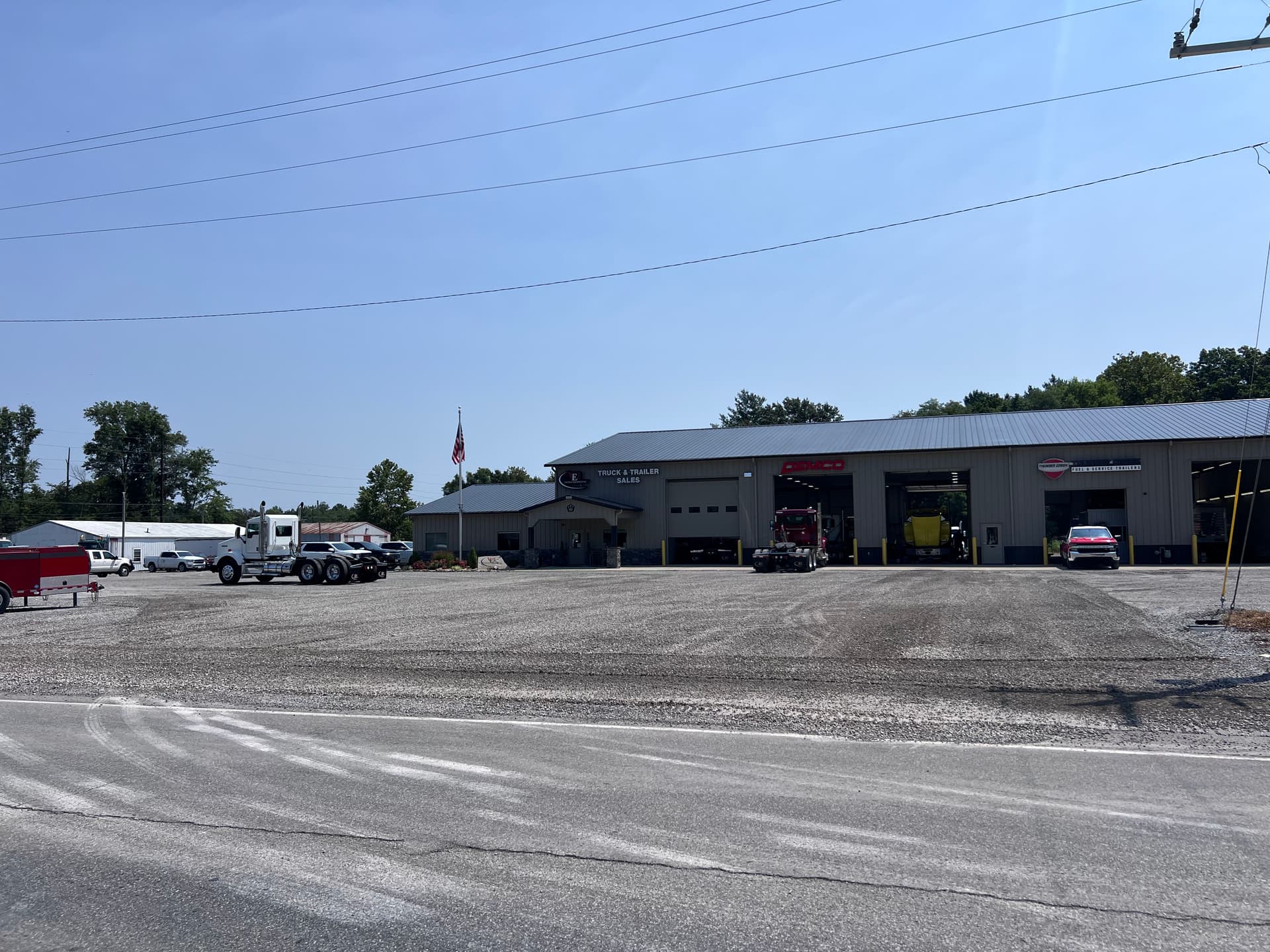 Gallery photos for Gravel Lot Grading and Drainage Fix for Vaughan Equipment in Wayne County IL: Image #1