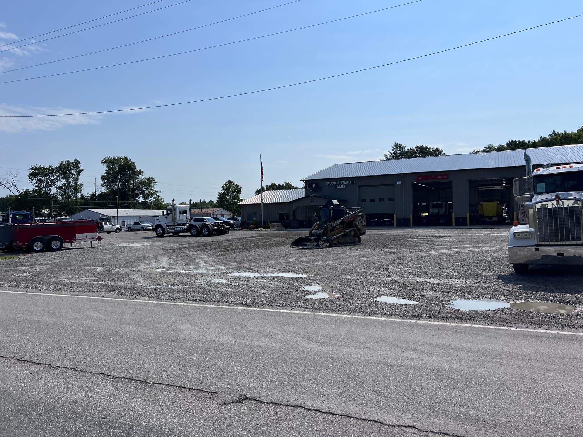 Gravel Lot Grading and Drainage Fix for Vaughan Equipment in Wayne County IL image