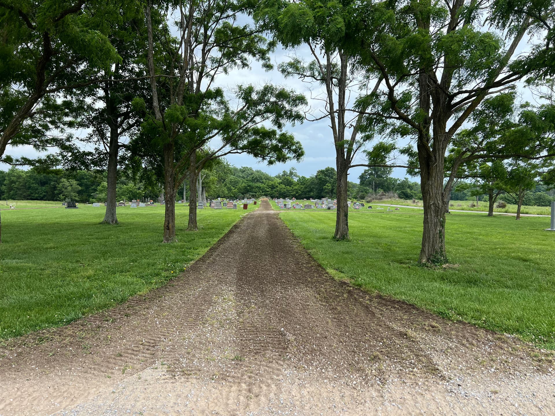 Gallery photos for Drive Lane Reconditioning at Pin Oak Cemetery in Wayne County: Image #5