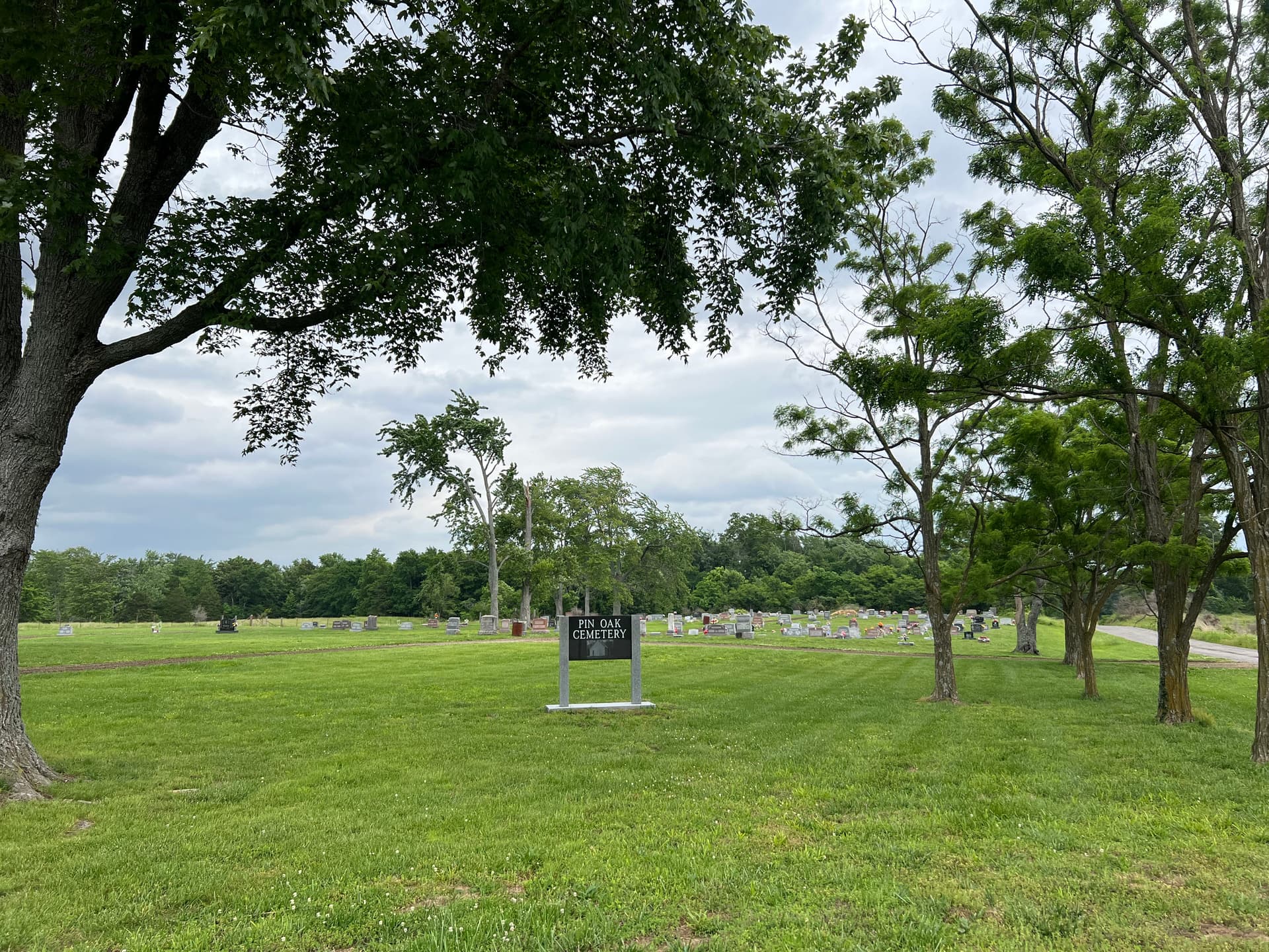 Gallery photos for Drive Lane Reconditioning at Pin Oak Cemetery in Wayne County: Image #6